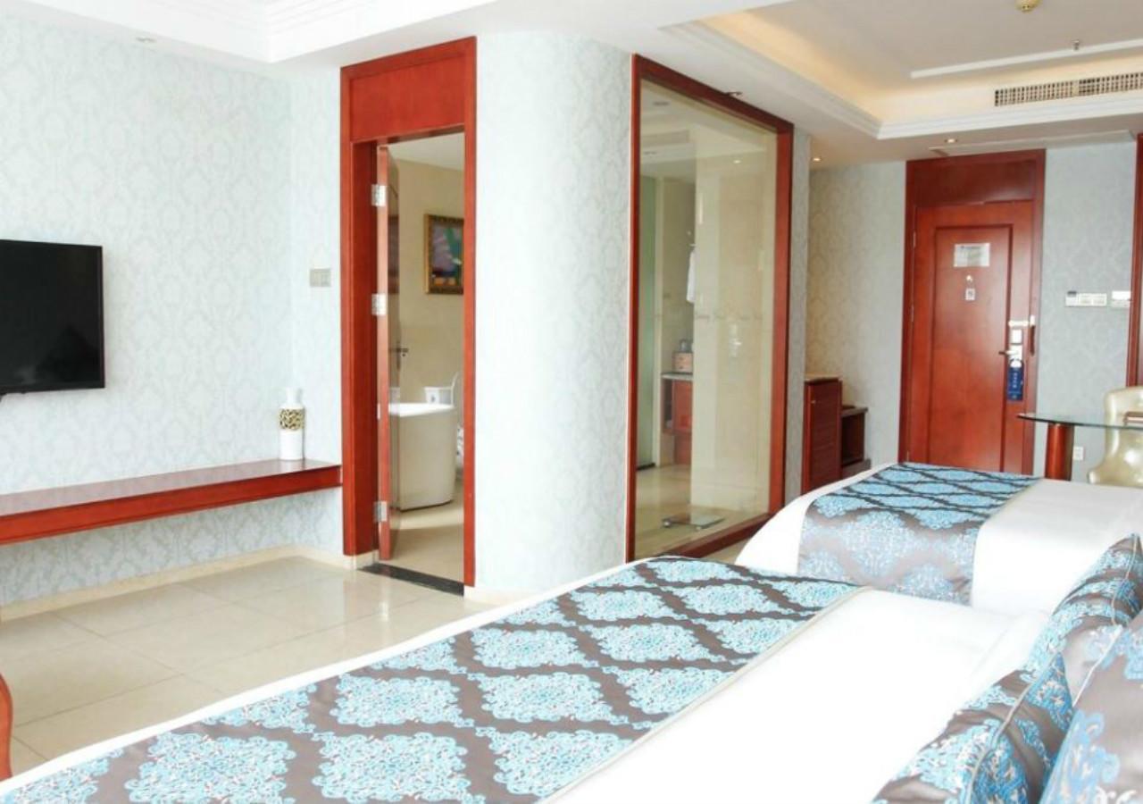 Century Grand Hotel Szanja Kültér fotó