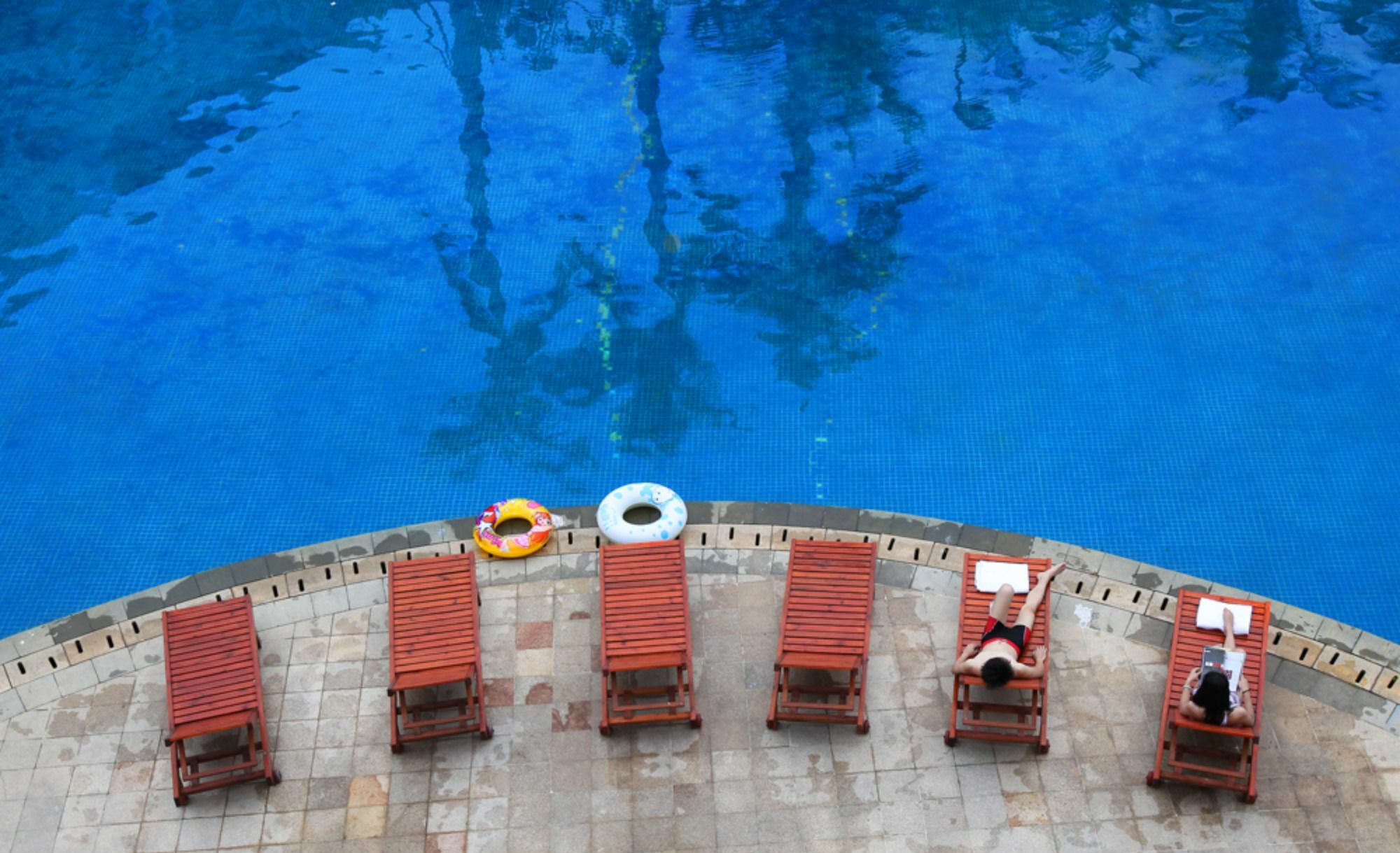 Century Grand Hotel Szanja Kültér fotó